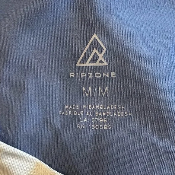 Kids Rashguard - Picture 3 of 4